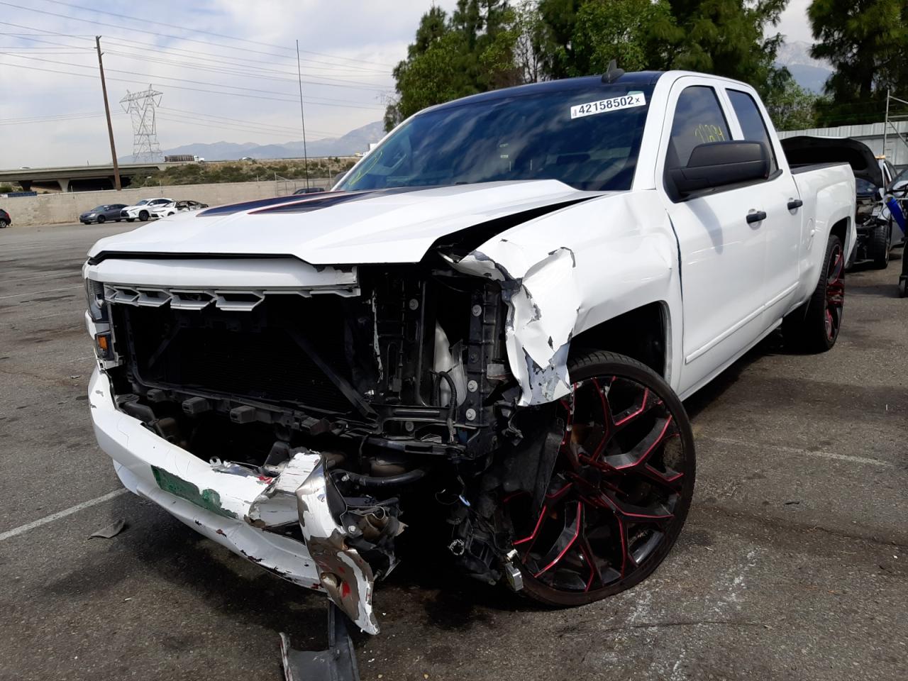 Photo 2 from auction – 2016 CHEVROLET silverado with VIN 1GCRCREHXGZ304461
