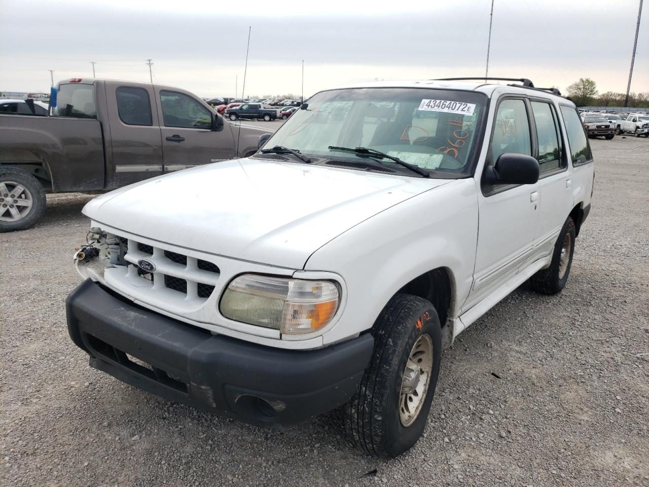 Photo 2 from auction – 2001 FORD EXPLORER X with VIN 1FMZU72E81ZA77382