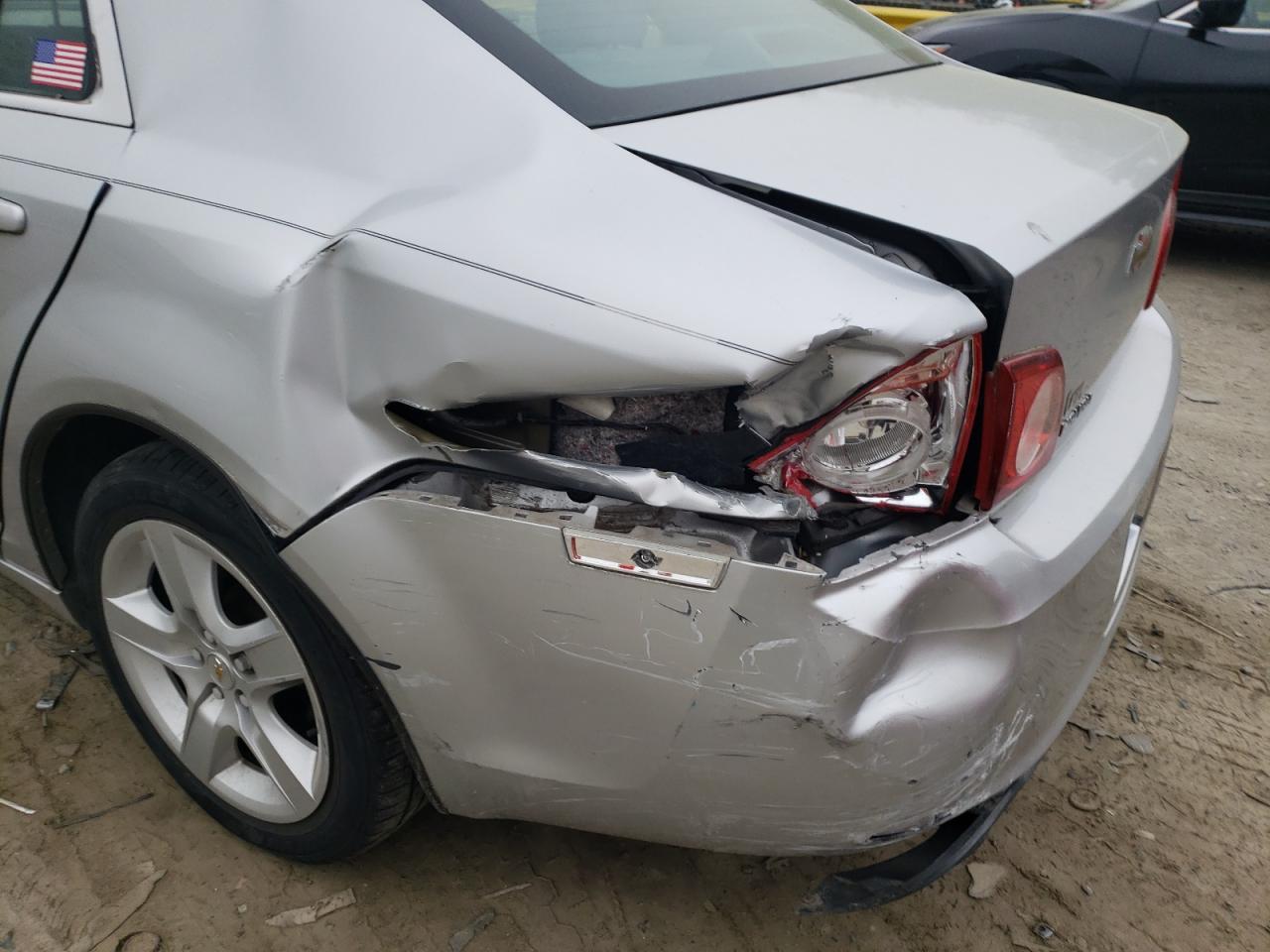 Photo 9 from auction – 2010 CHEVROLET MALIBU LS with VIN 1G1ZB5EB4AF103812