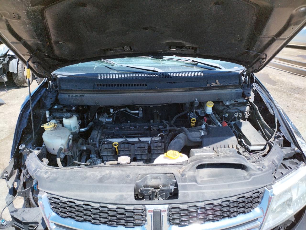 Photo 7 from auction – 2017 DODGE JOURNEY SE with VIN 3C4PDCABXHT654135