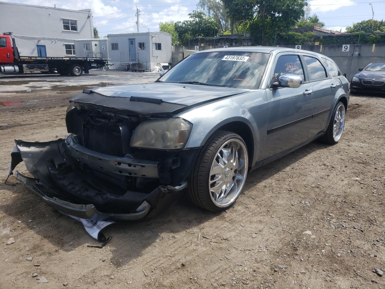 Photo 14 from auction – 2006 DODGE MAGNUM SE with VIN 2D4FV47T76H510856
