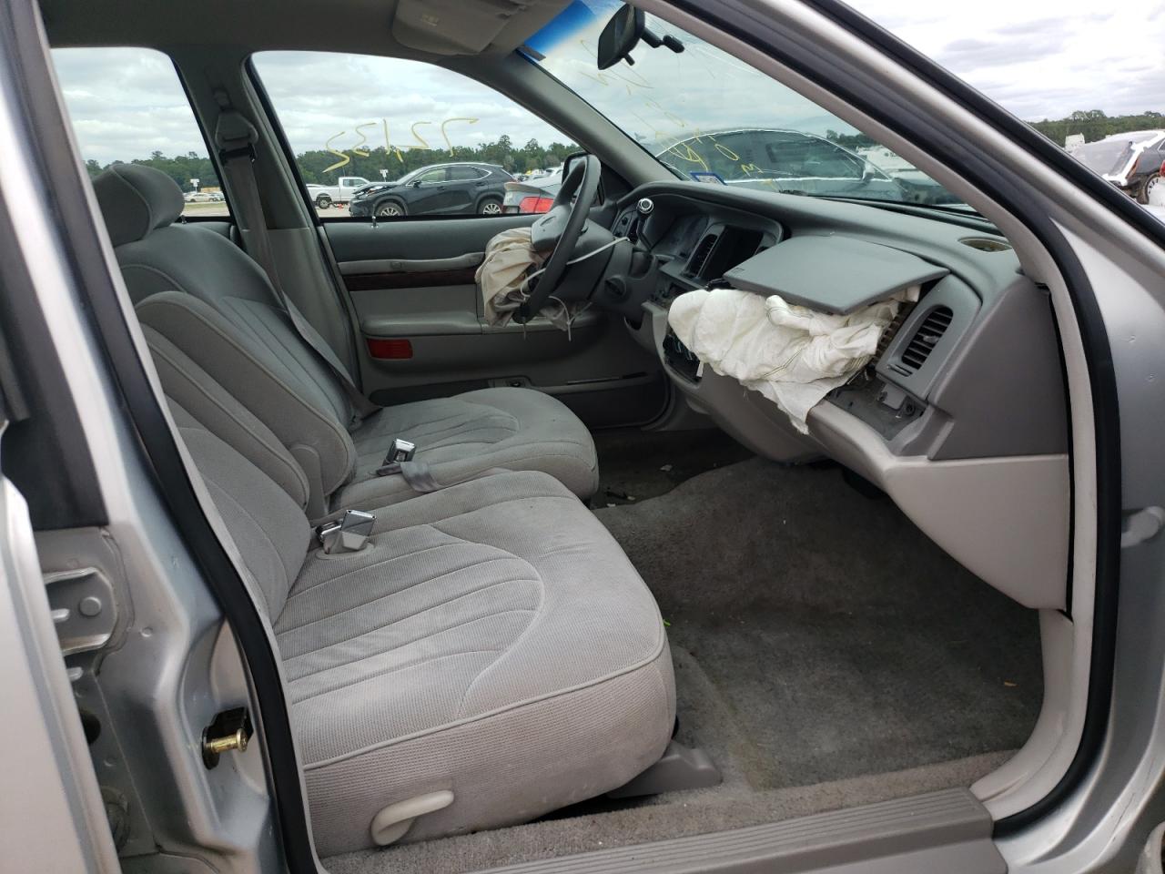 Photo 15 from auction – 1997 MERCURY GRAND MARQ with VIN 2MELM74W1VX665750