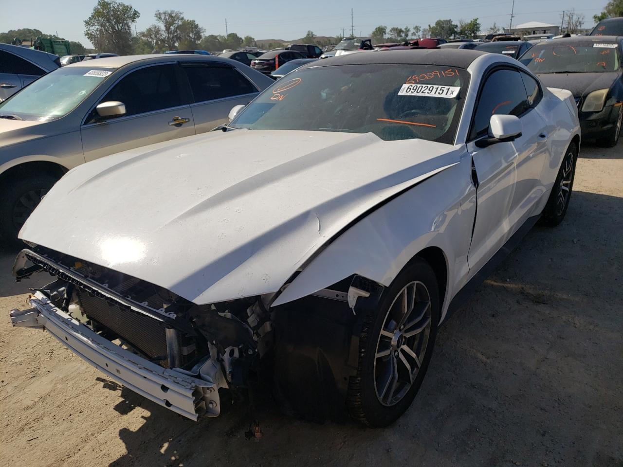 Photo 2 from auction – 2016 FORD MUSTANG with VIN 1FA6P8TH5G5271693