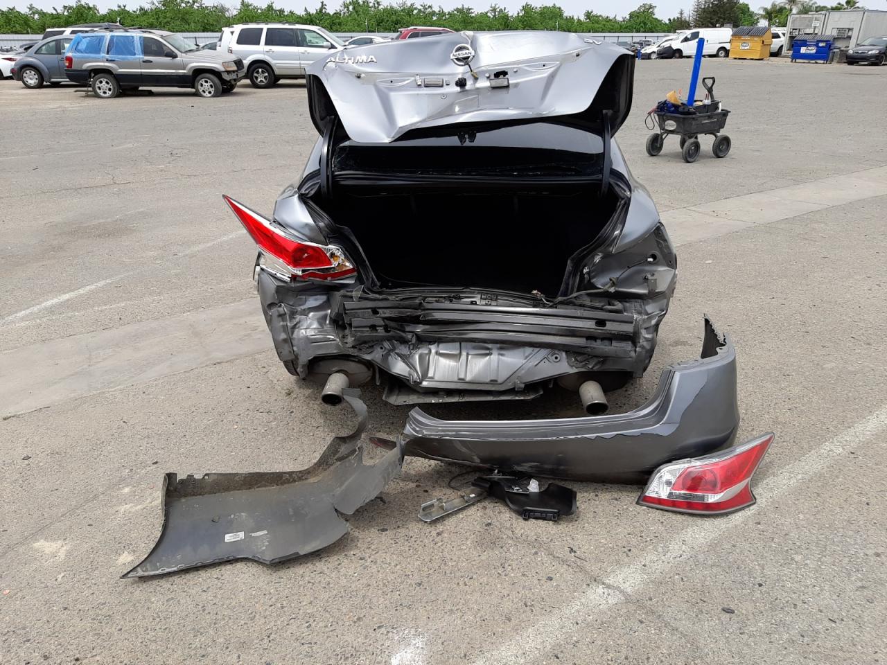 Photo 9 from auction – 2015 NISSAN ALTIMA 2.5 with VIN 1N4AL3AP7FC109111