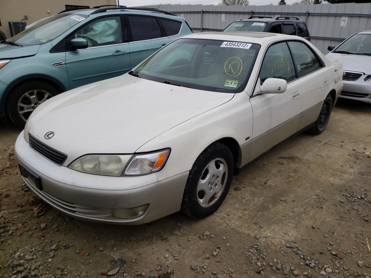 Photo 2 from auction – 1999 LEXUS ES 300 with VIN JT8BF28G4X0192729