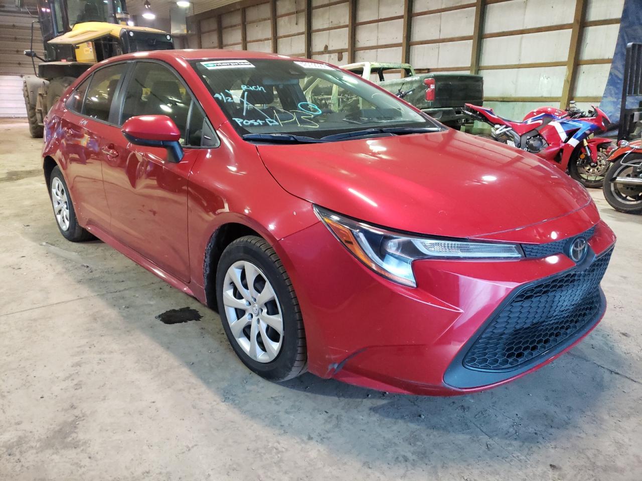 TOYOTA COROLLA LE 2020 with VIN JTDEPRAE1LJ098731 - Photo from auction