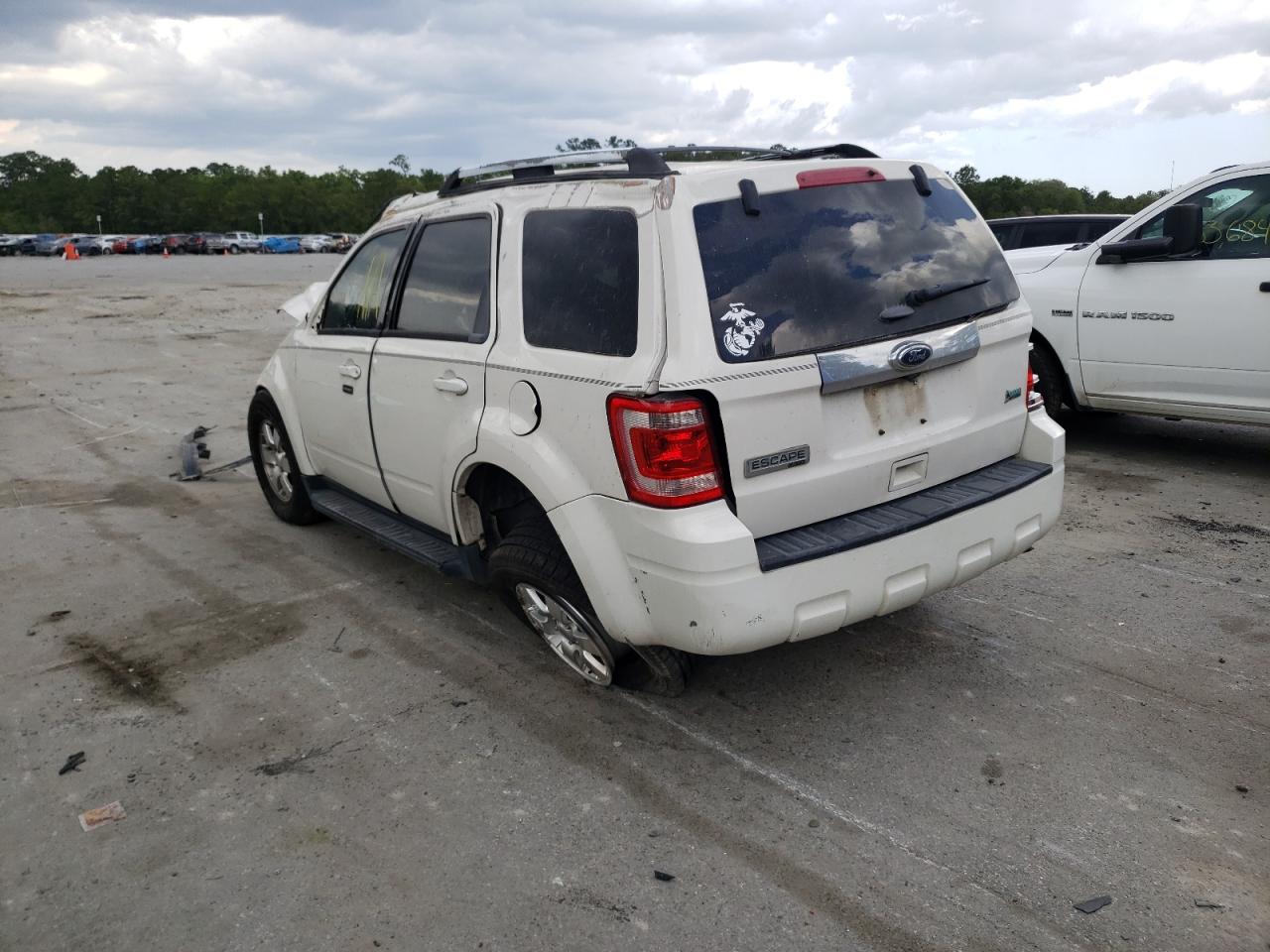 Photo 3 from auction – 2012 FORD ESCAPE LIM with VIN 1FMCU0EG3CKC23418