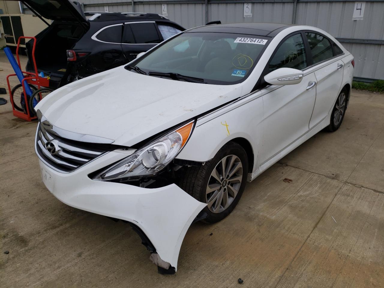 Photo 2 from auction – 2014 HYUNDAI SONATA SE with VIN 5NPEC4AC0EH835913