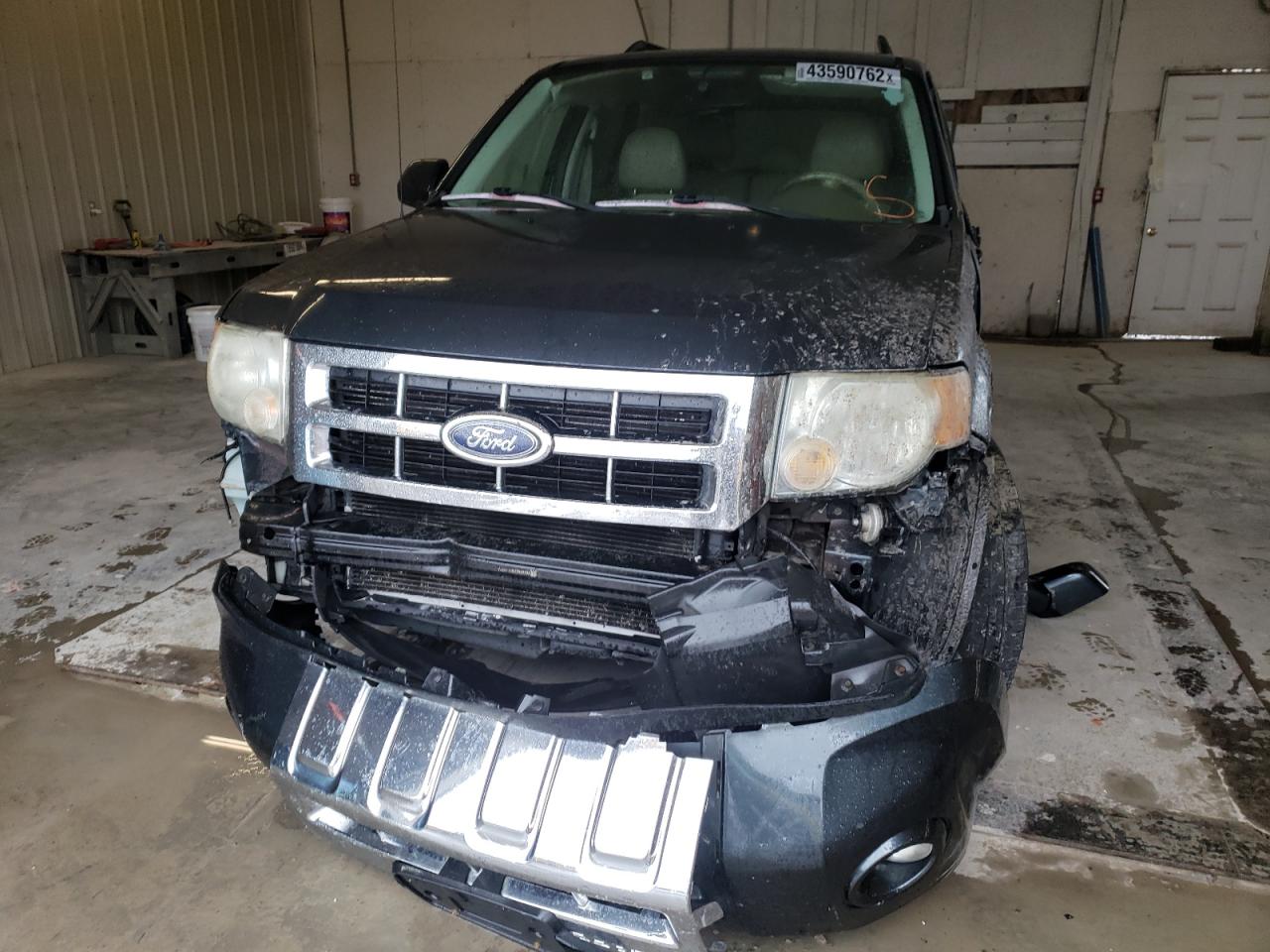 Photo 9 from auction – 2008 FORD ESCAPE LIM with VIN 1FMCU94148KD75085
