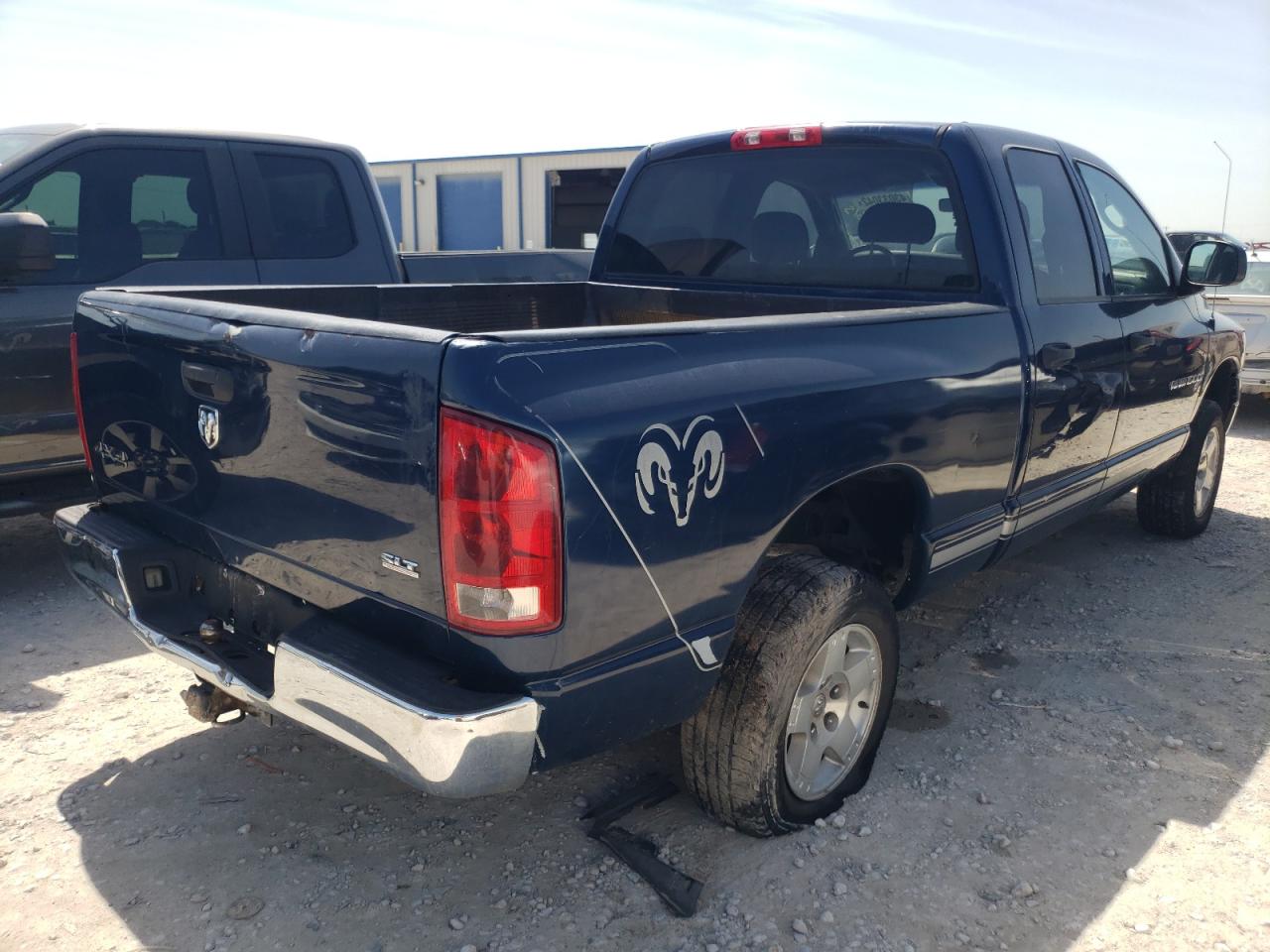 Photo 4 from auction – 2005 DODGE RAM 1500 S with VIN 1D7HU18N45S250615