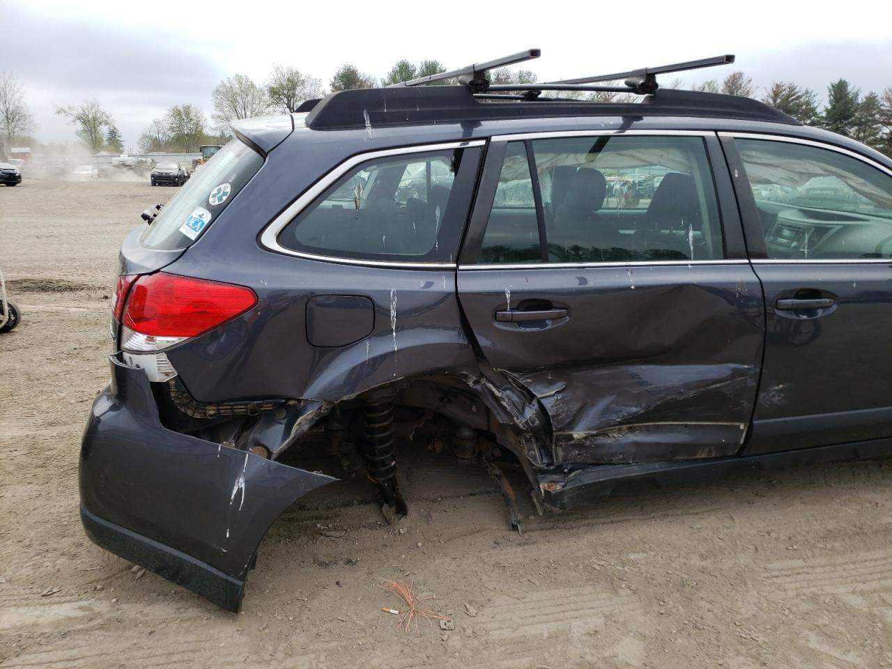 Photo 9 from auction – 2013 SUBARU OUTBACK 2. with VIN 4S4BRBAC9D1278541