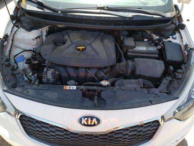 Photo 7 from auction – 2016 KIA FORTE LX with VIN KNAFK4A69G5610231