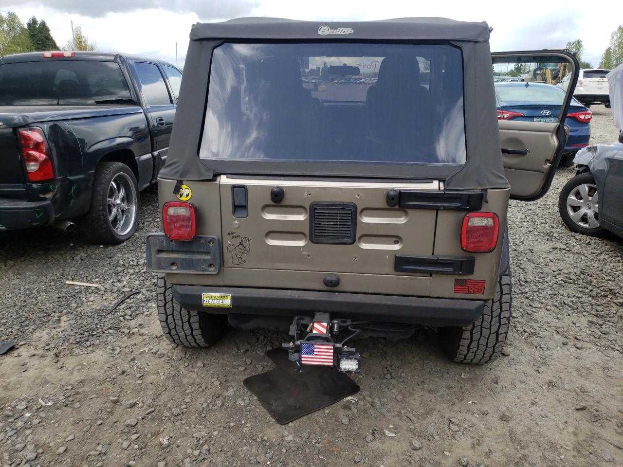 Photo 6 from auction – 2004 JEEP WRANGLER X with VIN 1J4FA39S04P762698