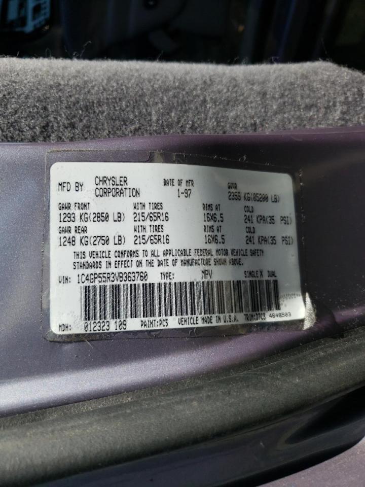 Photo 10 from auction – 1997 CHRYSLER TOWN & COU with VIN 1C4GP55R3VB363760