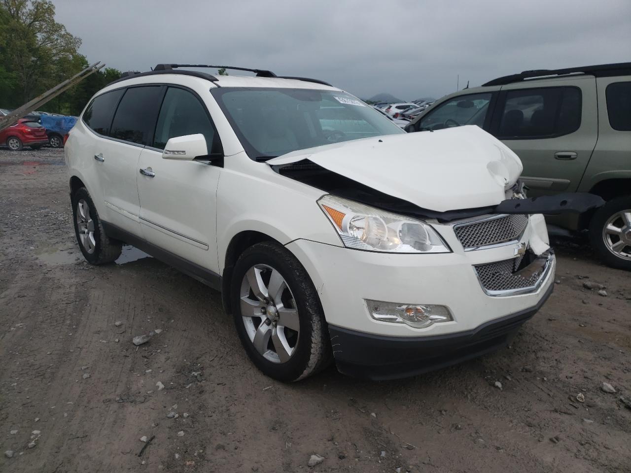 CHEVROLET TRAVERSE L 2011 with VIN 1GNKRLED7BJ353450 - Photo from auction