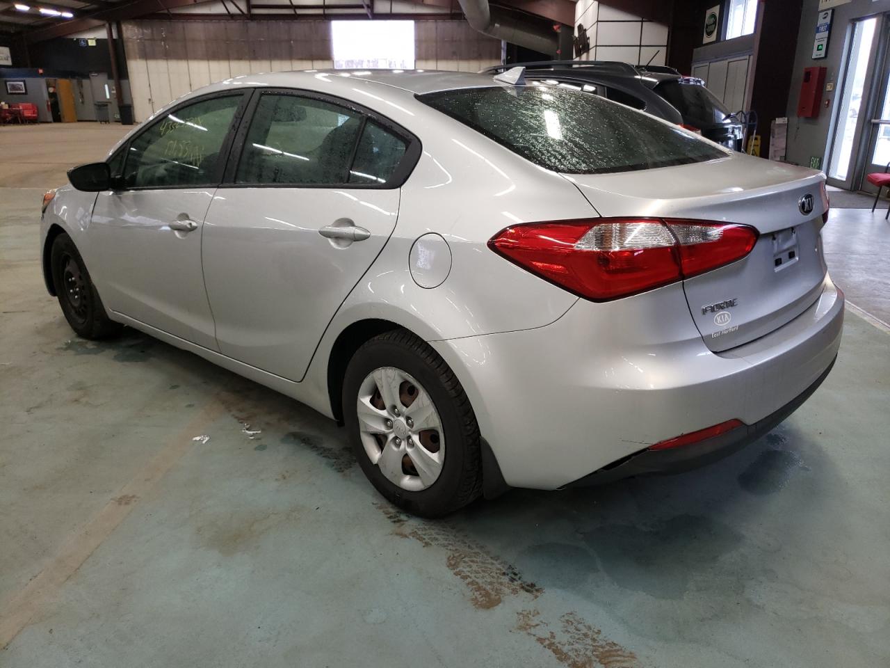 Photo 3 from auction – 2014 KIA FORTE LX with VIN KNAFK4A6XE5171909