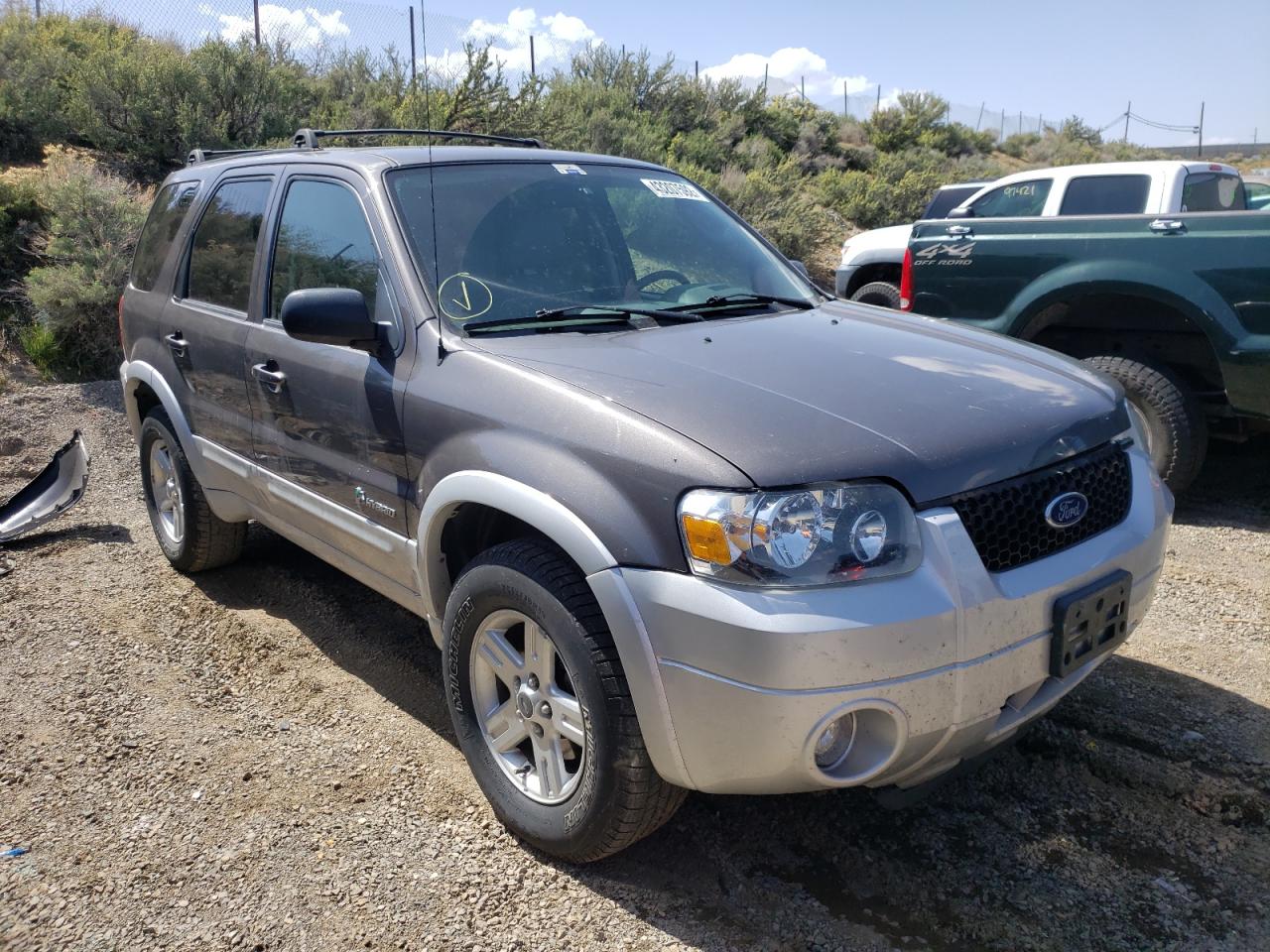 FORD ESCAPE HEV 2005 with VIN 1FMCU96H15KD30126 - Photo from auction