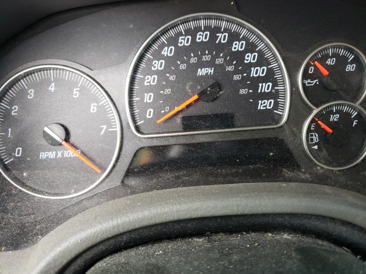 Photo 8 from auction – 2003 GMC ENVOY with VIN 1GKDT13S332252091