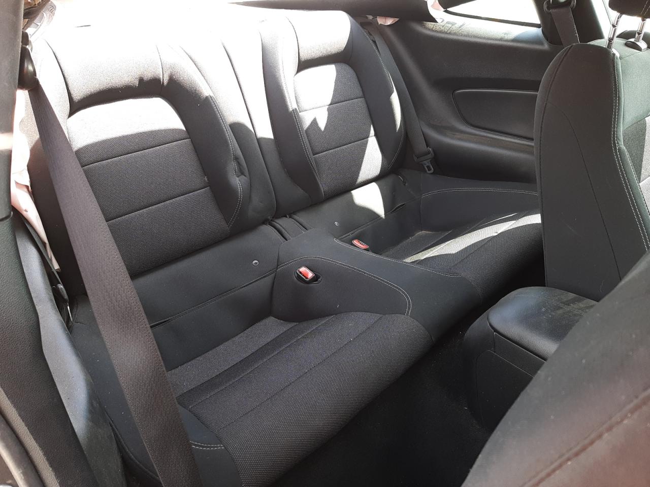 Photo 6 from auction – 2016 FORD MUSTANG with VIN 1FA6P8AM7G5323129