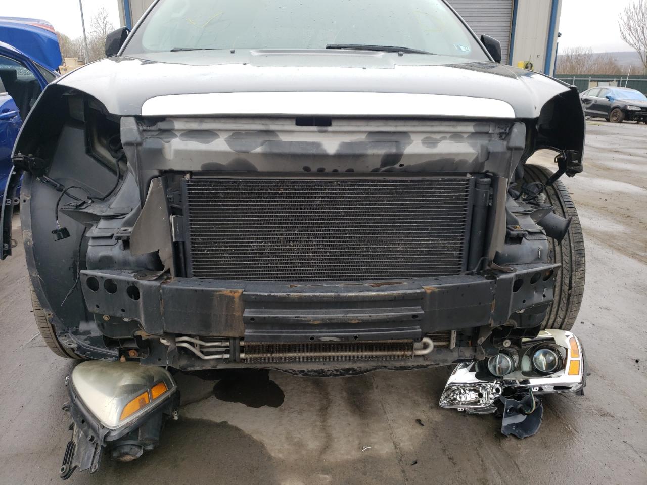Photo 9 from auction – 2011 GMC ACADIA SLT with VIN 1GKKVRED1BJ391140