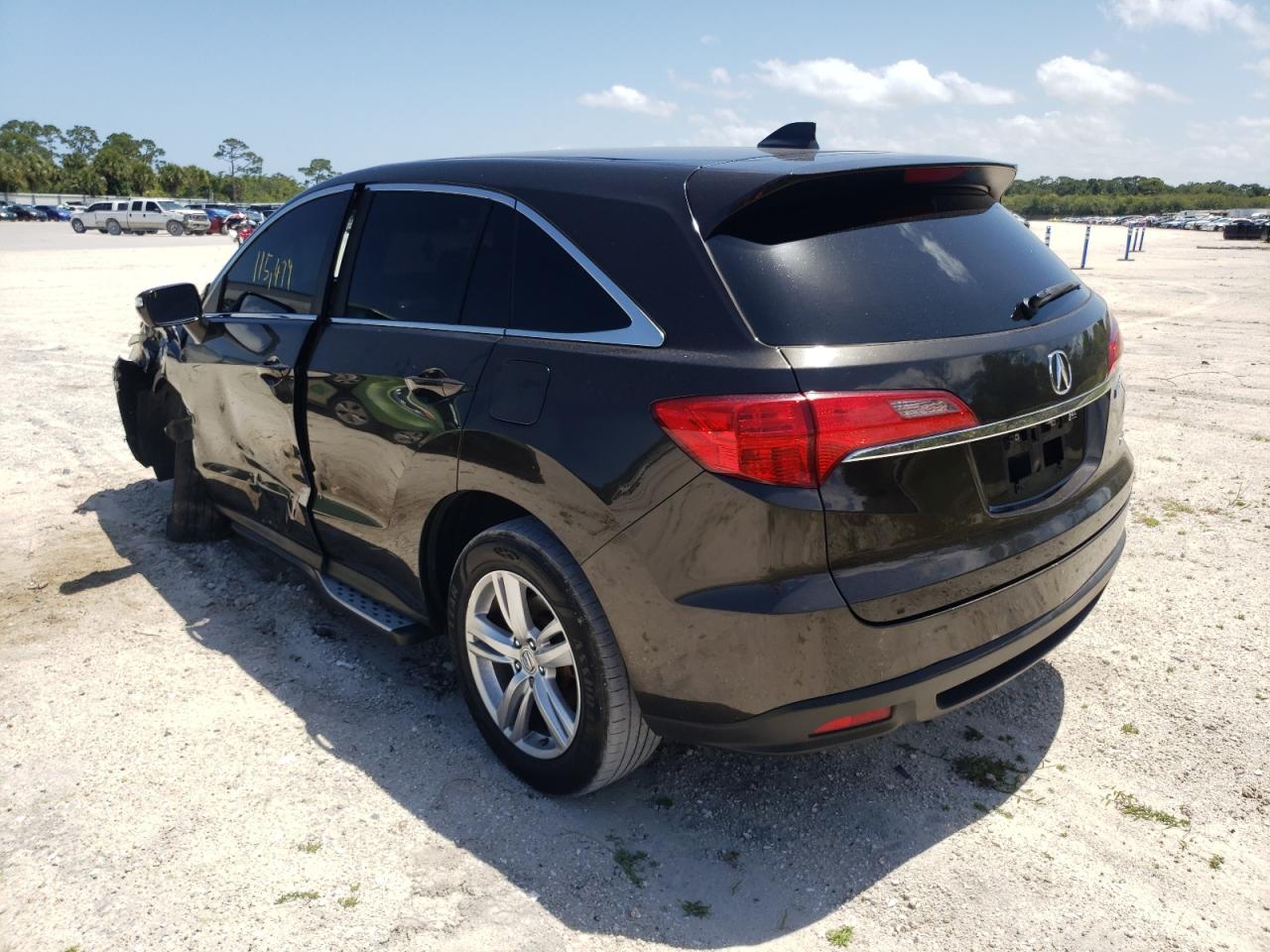 Photo 3 from auction – 2015 ACURA RDX with VIN 5J8TB4H39FL024545