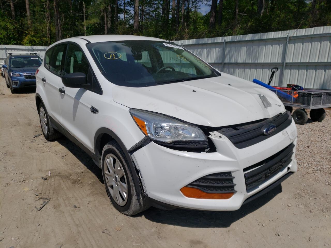 FORD ESCAPE S 2013 with VIN 1FMCU0F74DUD08482 - Photo from auction