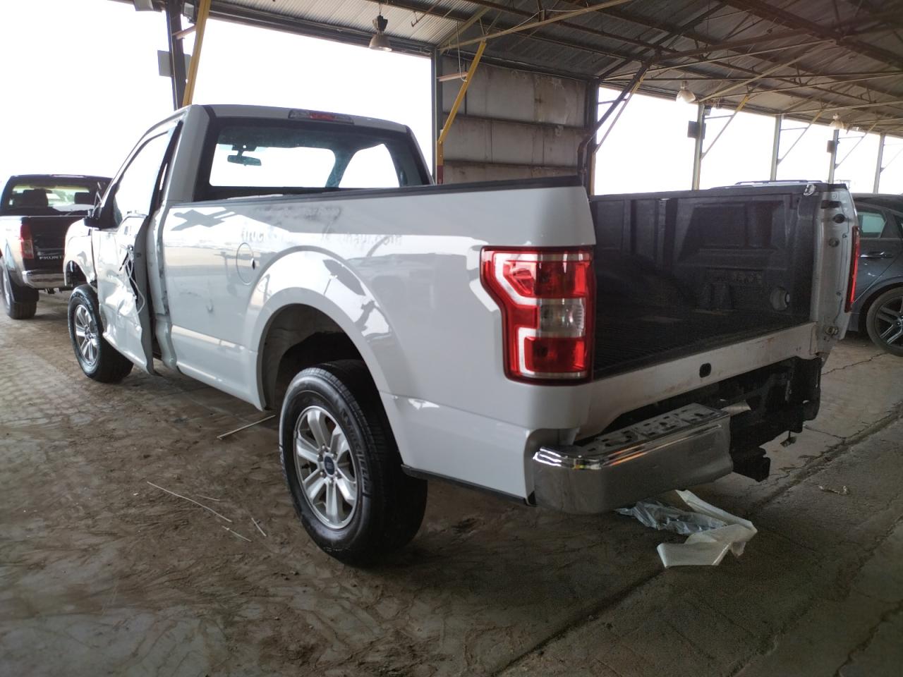 Photo 3 from auction – 2019 FORD F150 with VIN 1FTMF1C59KKD92142