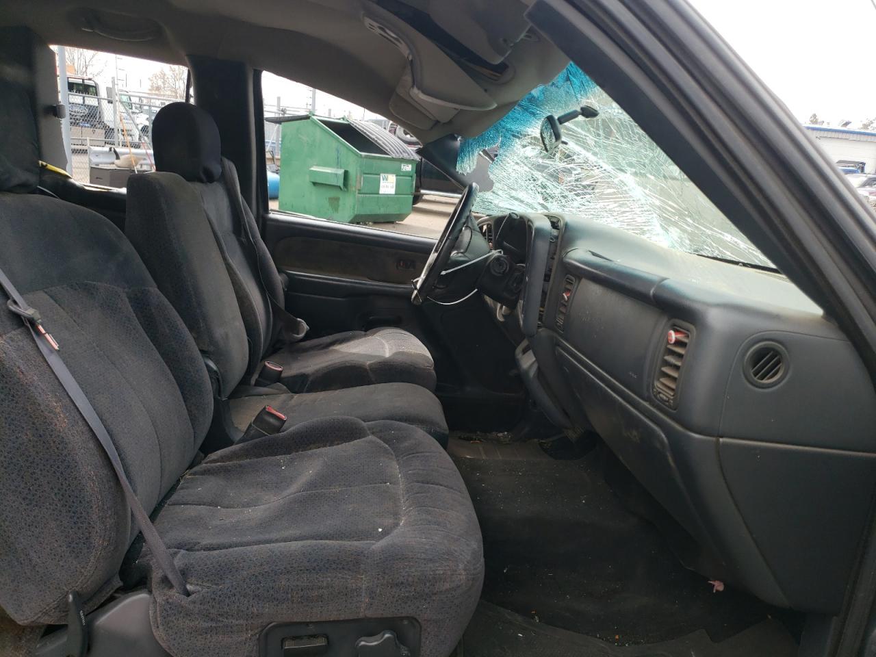 Photo 5 from auction – 1999 CHEVROLET SILVERADO with VIN 1GCGK29U4XE251353