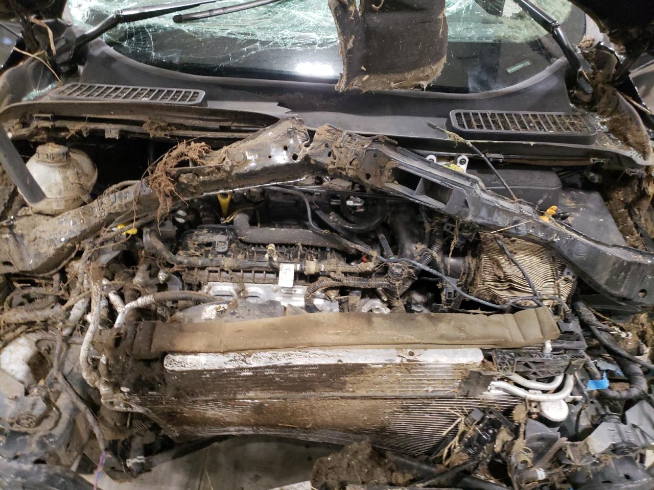 Photo 16 from auction – 2019 FORD ESCAPE SEL with VIN 1FMCU9HD0KUA54760