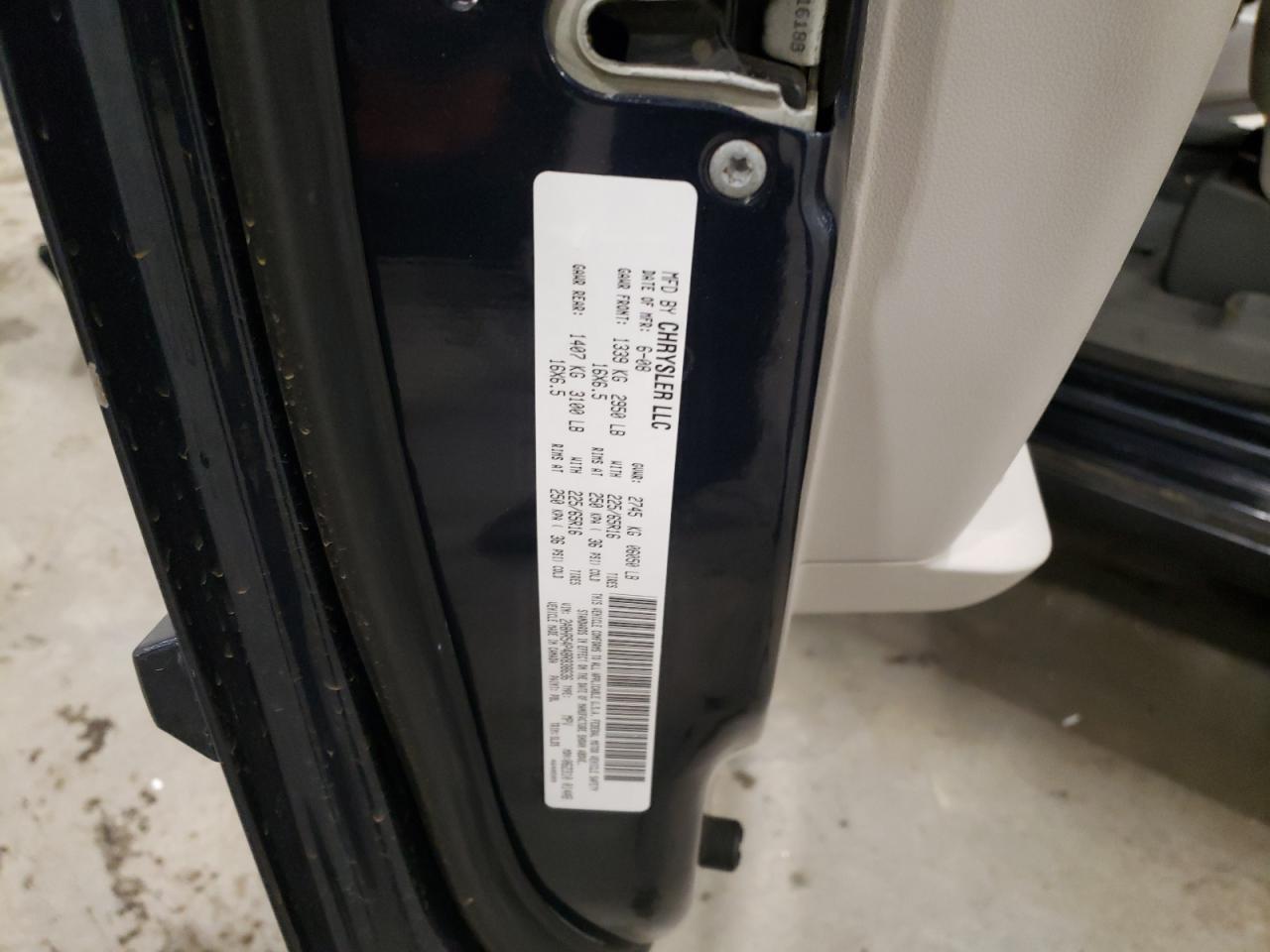 Photo 10 from auction – 2008 CHRYSLER TOWN & COU with VIN 2A8HR54P48R838636