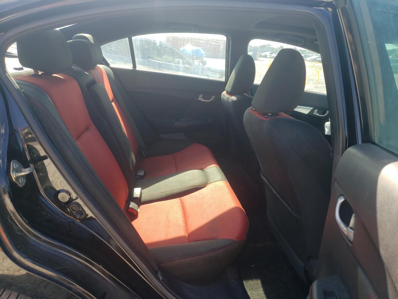 Photo 6 from auction – 2015 HONDA CIVIC SI with VIN 2HGFB6E53FH701133