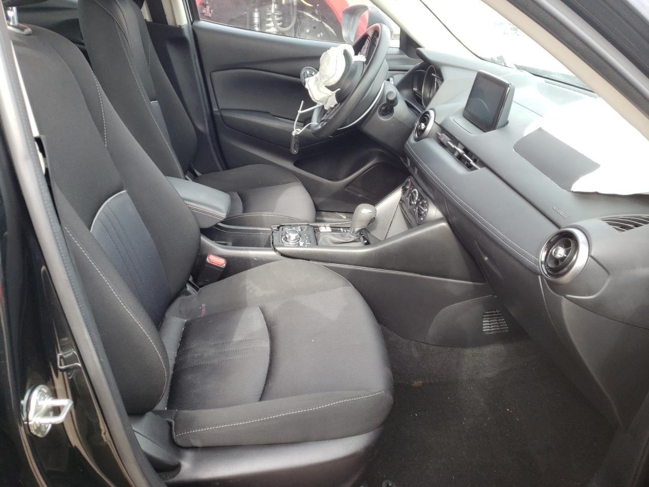 Photo 5 from auction – 2019 MAZDA CX-3 SPORT with VIN JM1DKDB72K0435537
