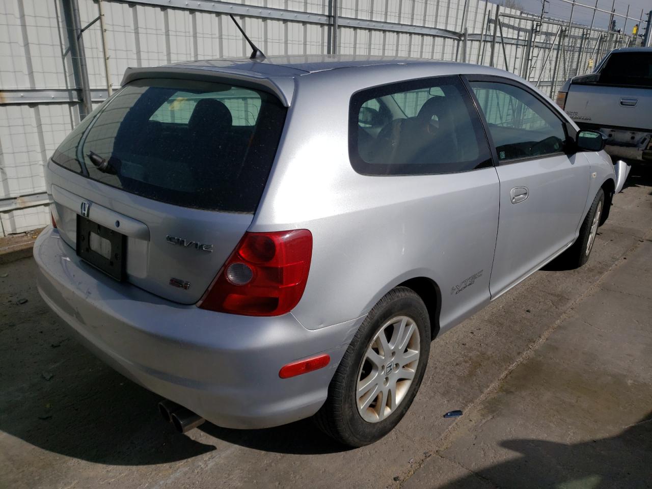 Photo 4 from auction – 2002 HONDA CIVIC SI with VIN SHHEP335X2U304238
