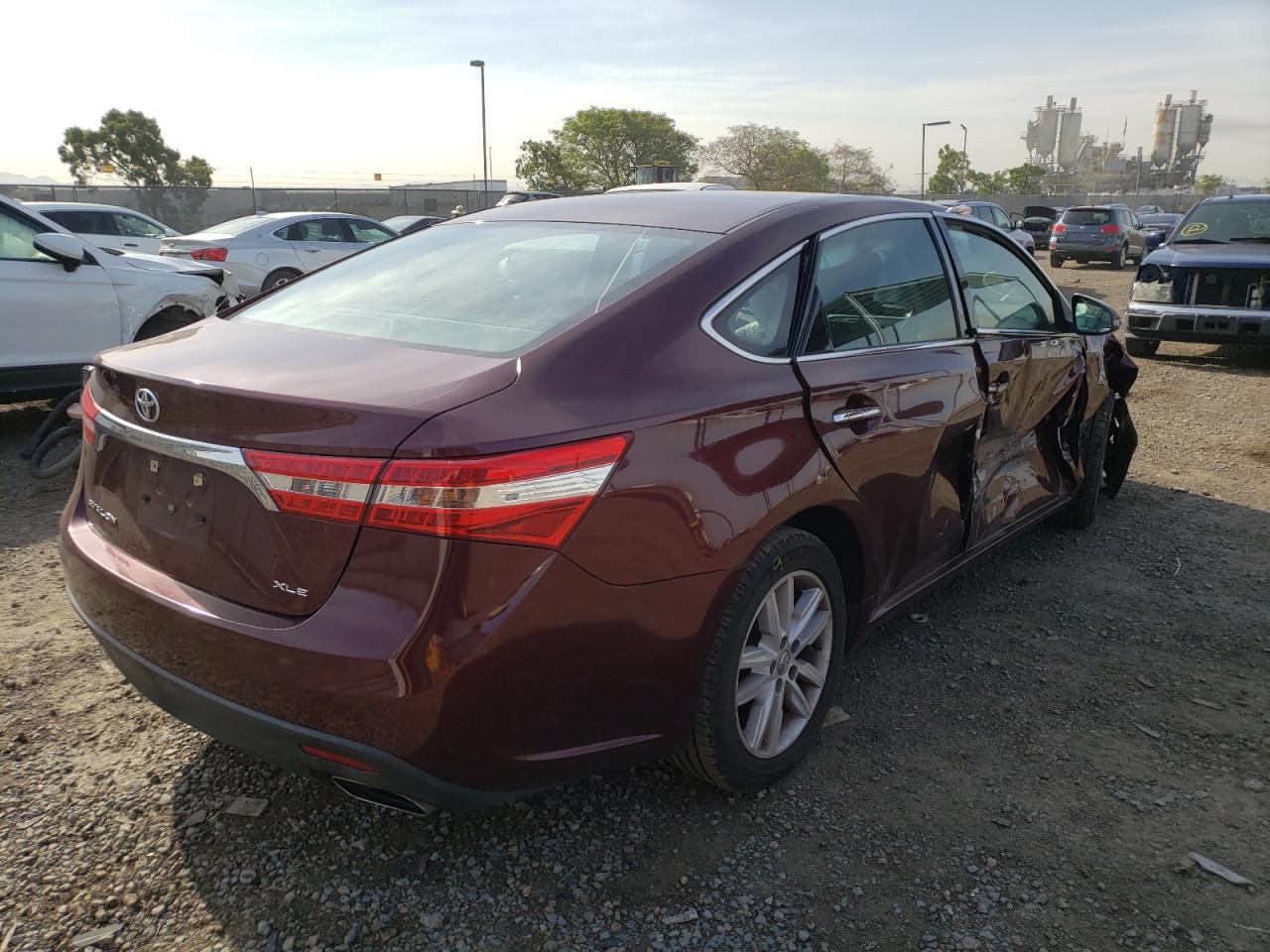 Photo 4 from auction – 2014 TOYOTA AVALON with VIN 4T1BK1EB4EU110032