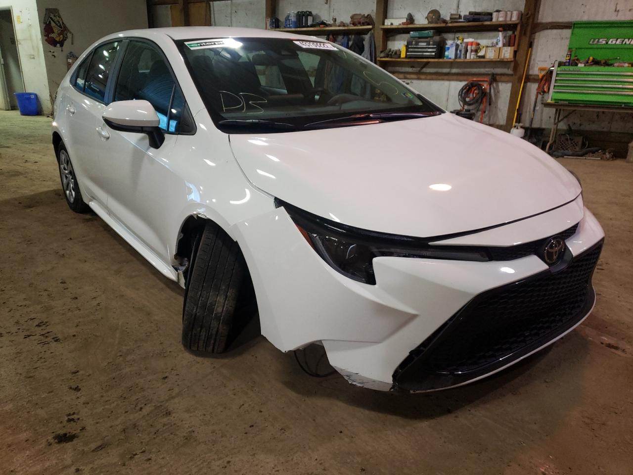 TOYOTA COROLLA LE 2022 with VIN 5YFEPMAE8NP278144 - Photo from auction