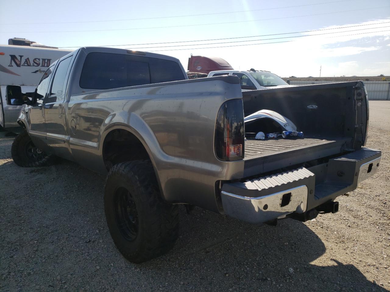 Photo 3 from auction – 2010 FORD F350 SUPER with VIN 1FTWW3BR6AEA37693