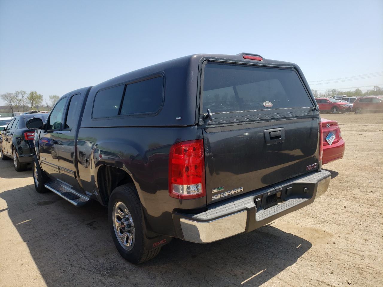Photo 3 from auction – 2010 GMC SIERRA C15 with VIN 1GTSCUEA3AZ196019