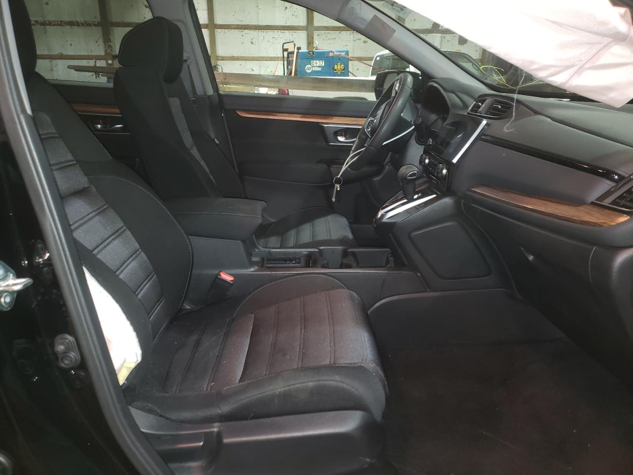 Photo 5 from auction – 2018 HONDA CR-V EX with VIN 7FARW2H59JE087566