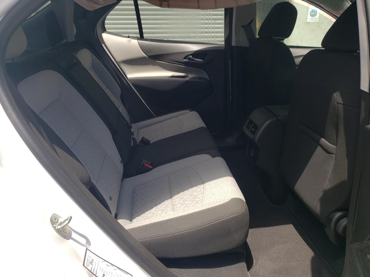 Photo 6 from auction – 2022 CHEVROLET EQUINOX LT with VIN 3GNAXKEV2NL139757