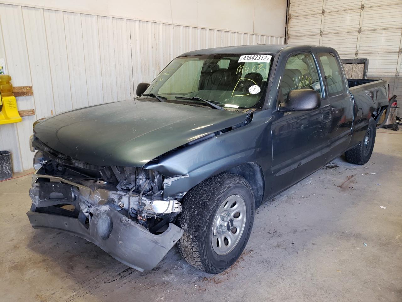 Photo 2 from auction – 2006 GMC NEW SIERRA with VIN 1GTEC19V36Z232114