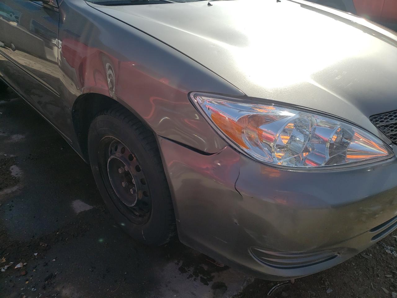 Photo 9 from auction – 2002 TOYOTA CAMRY LE with VIN 4T1BE32K32U617331
