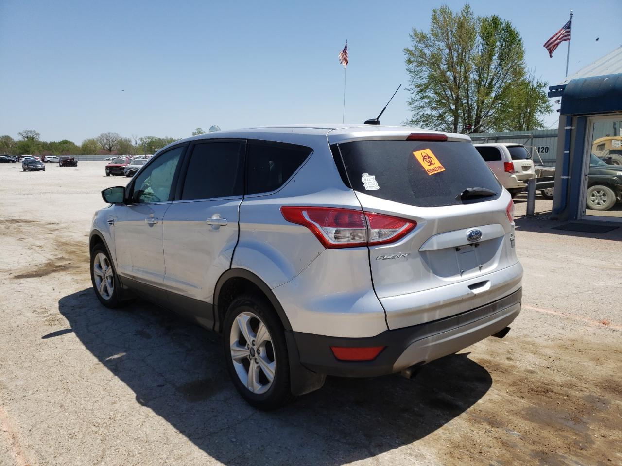 Photo 3 from auction – 2014 FORD ESCAPE SE with VIN 1FMCU9G97EUE39475