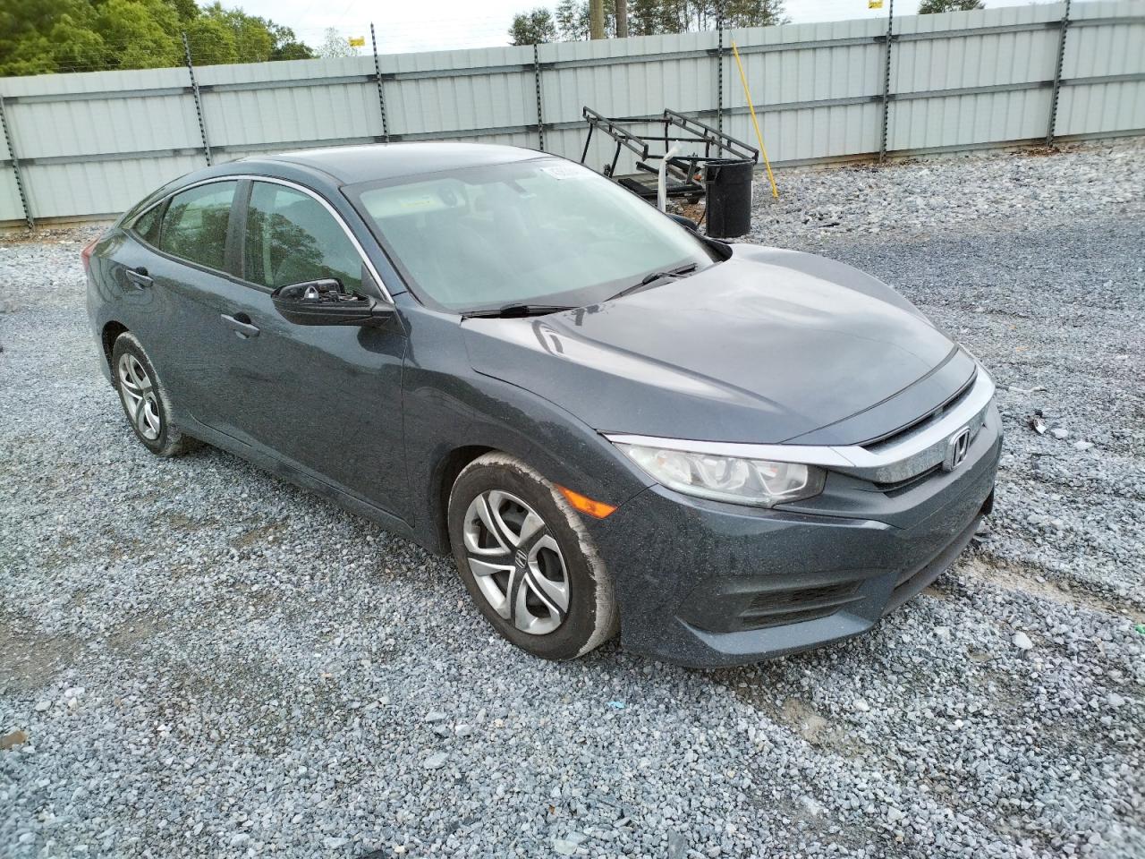 Photo 1 from auction – 2016 HONDA CIVIC LX with VIN 19XFC2F55GE048157