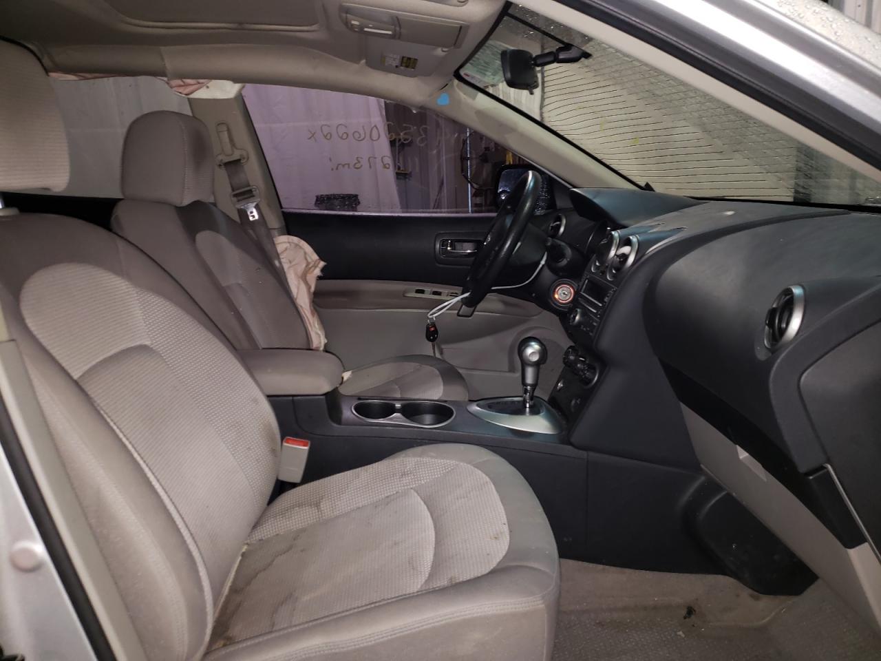 Photo 5 from auction – 2008 NISSAN ROGUE S with VIN JN8AS58T98W006449