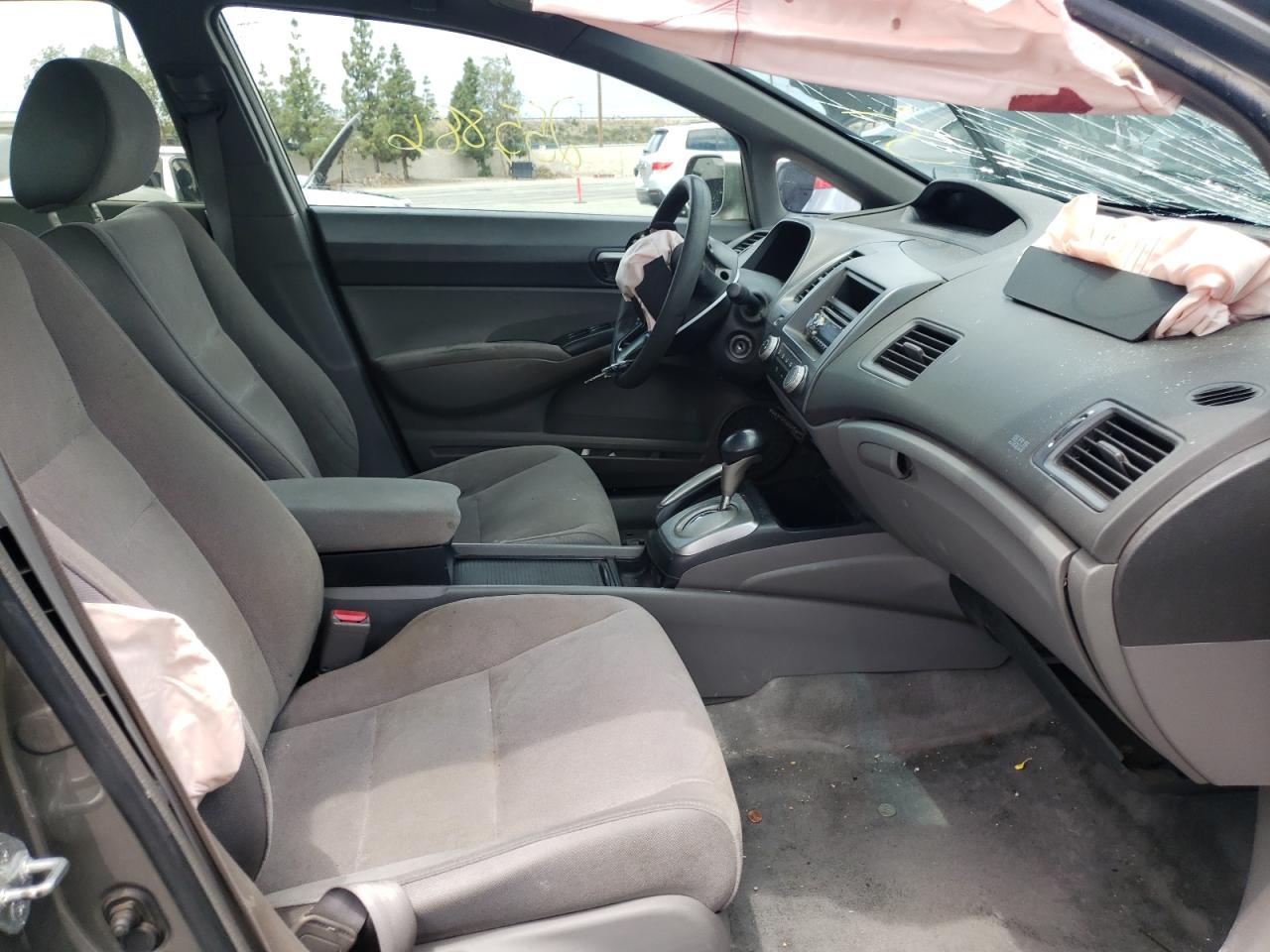 Photo 5 from auction – 2007 HONDA CIVIC LX with VIN 1HGFA16557L007620