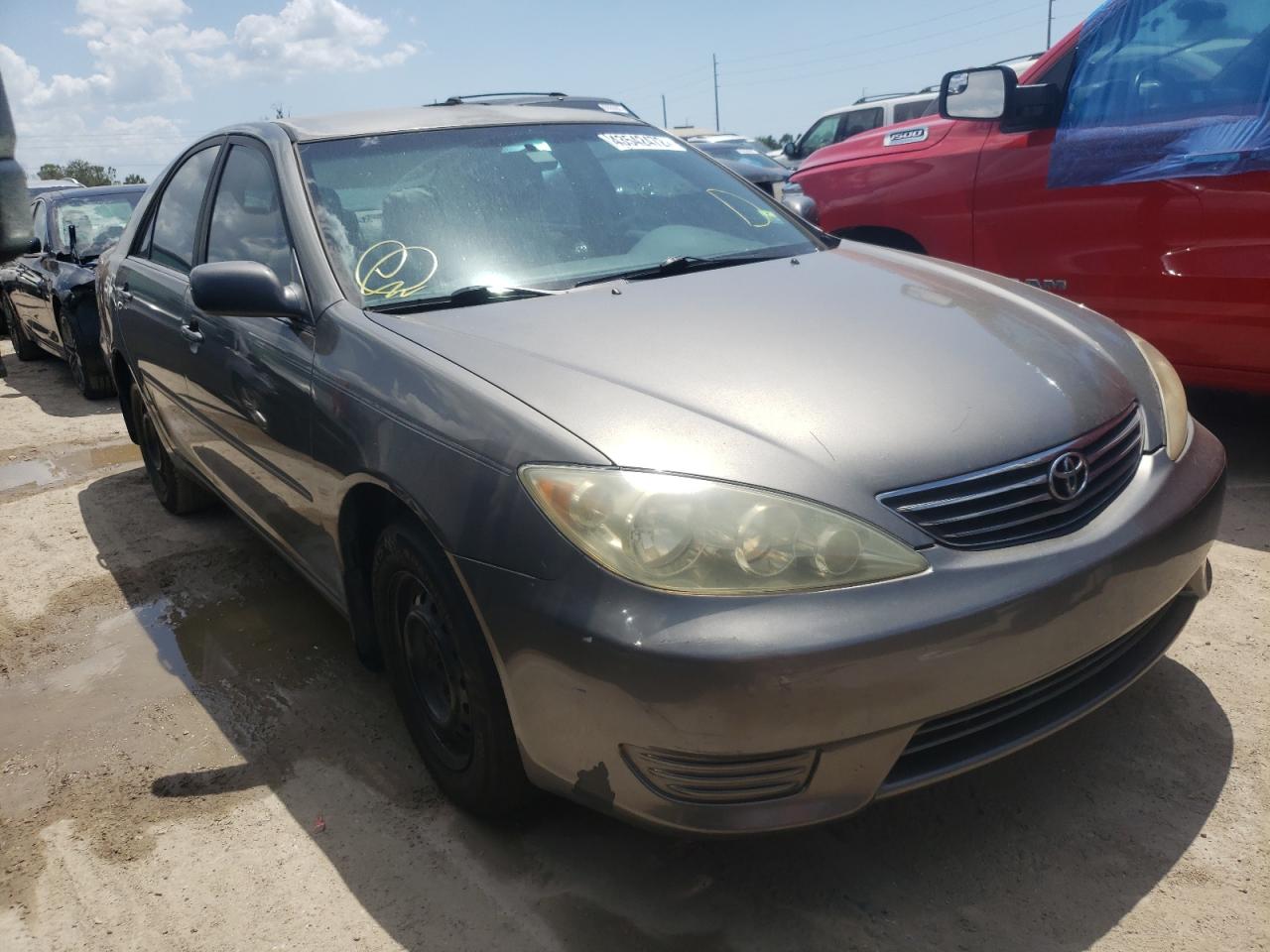 Photo 1 from auction – 2005 TOYOTA CAMRY LE with VIN 4T1BE30K75U947724