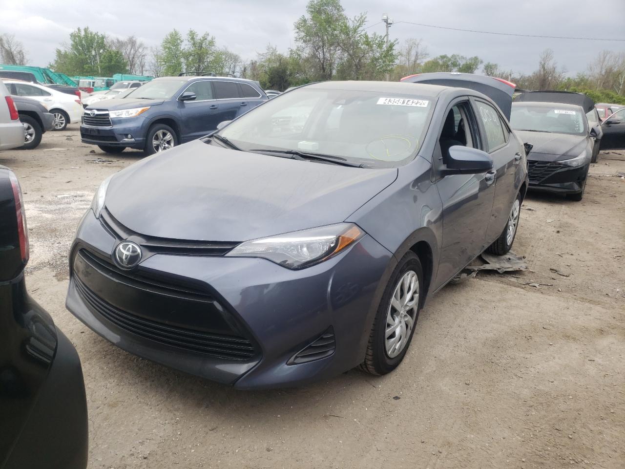 Photo 2 from auction – 2019 TOYOTA COROLLA L with VIN 5YFBURHE3KP928895