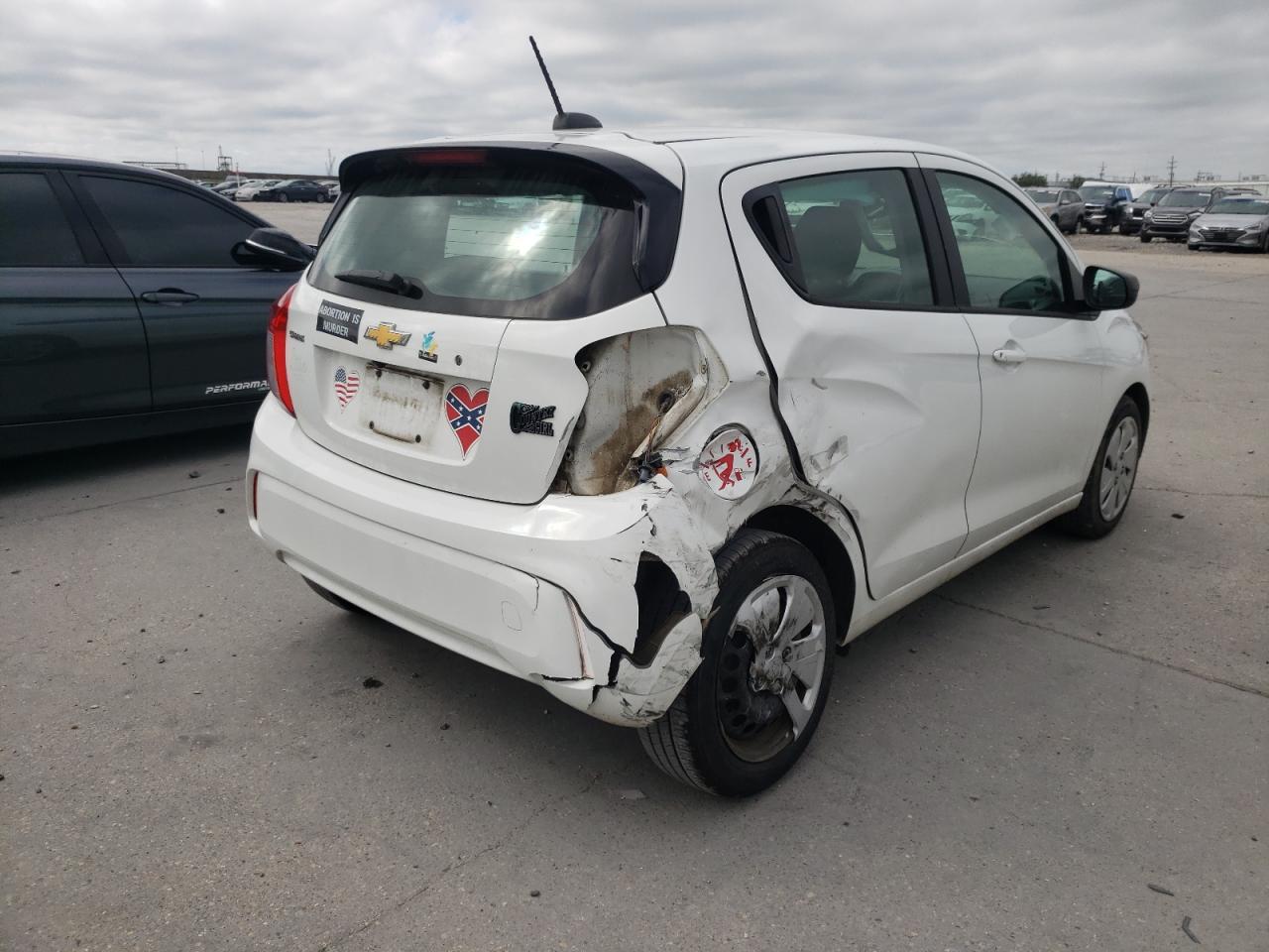 Photo 4 from auction – 2017 CHEVROLET SPARK LS with VIN KL8CB6SA0HC831825