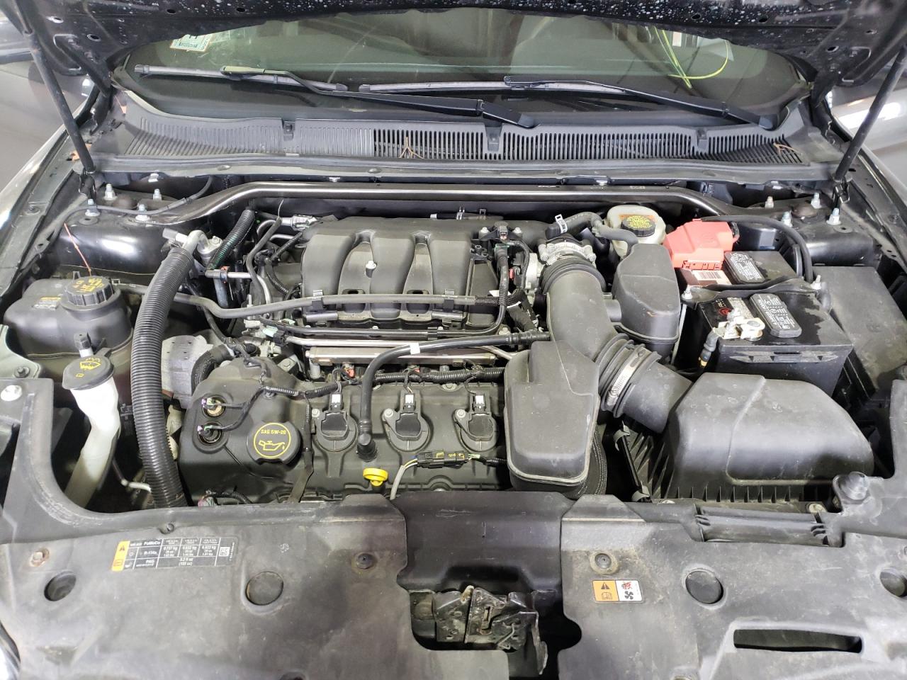 Photo 7 from auction – 2017 FORD TAURUS LIM with VIN 1FAHP2F81HG120910