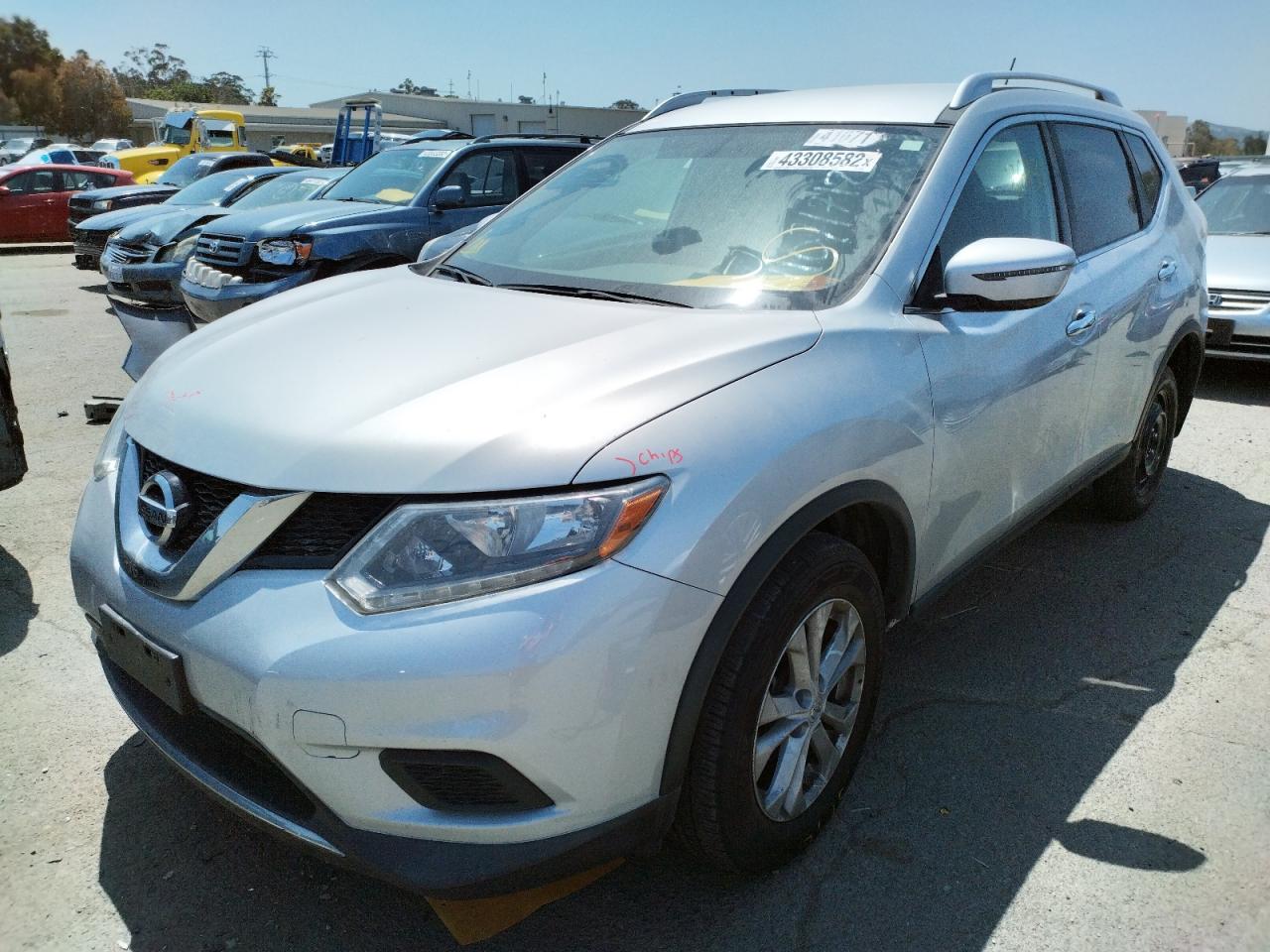 Photo 2 from auction – 2016 NISSAN ROGUE S with VIN KNMAT2MT8GP633939